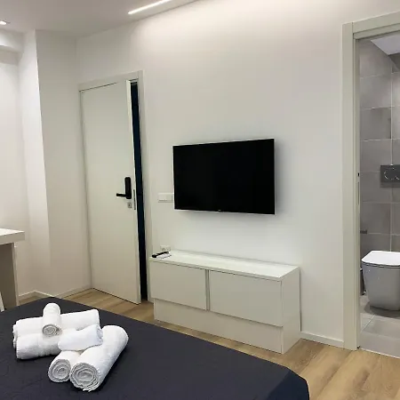 Modern In Cagliari, 60 Sqm, With Parking Includedb * Cagliari